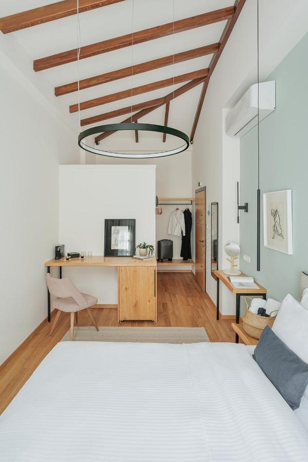 Petrou Suites Giannina Esterno foto